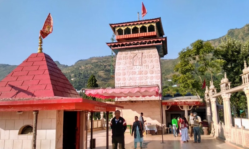 Hanumangarhi Dham nainital