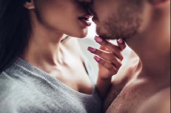 अश्लील रोमांस