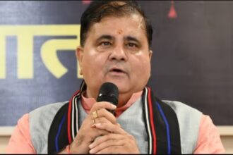 प्रदेश अध्यक्ष महेंद्र भट्ट